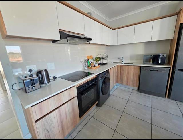 2 BEDROOM APARTMENT FOR SALE IN BLYDE RIVERWALK ESTATE